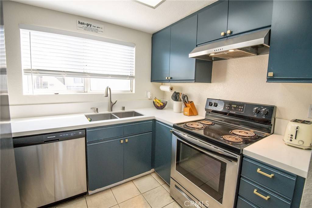 Mission Viejo, CA 92691,27905 Cinnamon #207