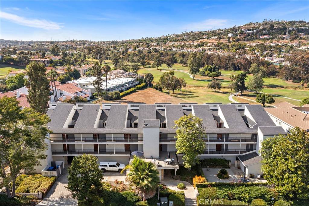 Carlsbad, CA 92009,7559 Unit 3 Gibraltar ST #3