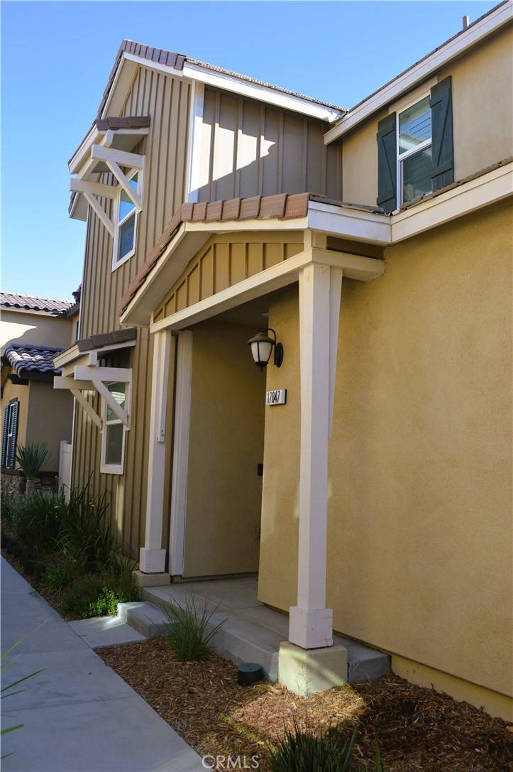 Canyon Country, CA 91387,17047 Zion DR