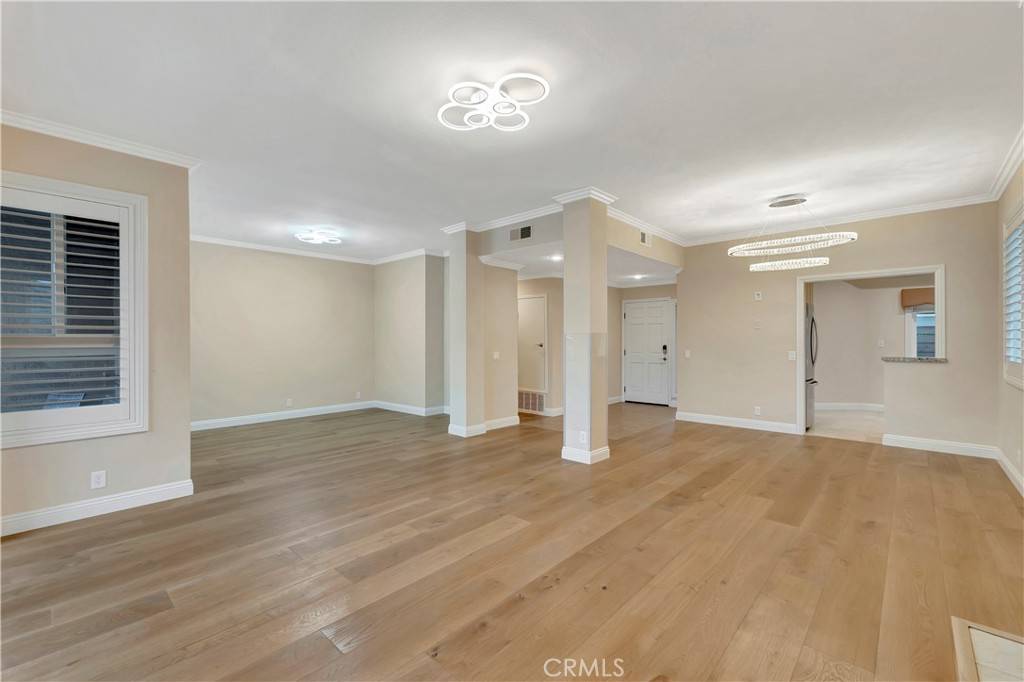 Irvine, CA 92603,73 Highland View #45