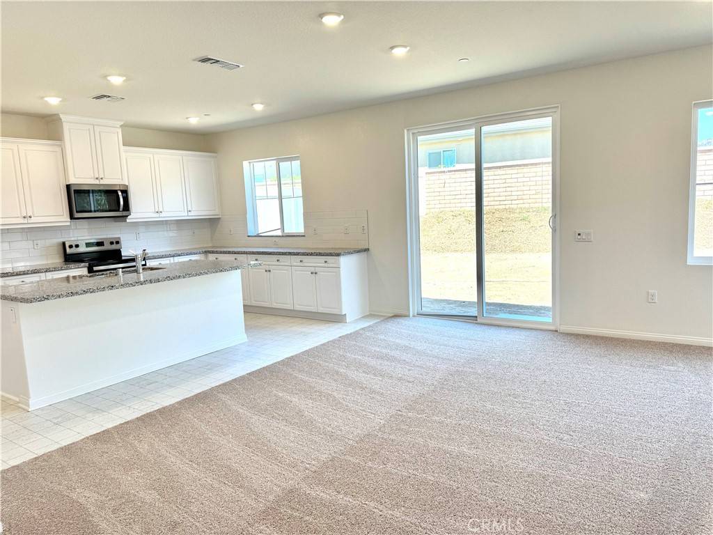 Riverside, CA 92507,7692 Citrusmoon CT