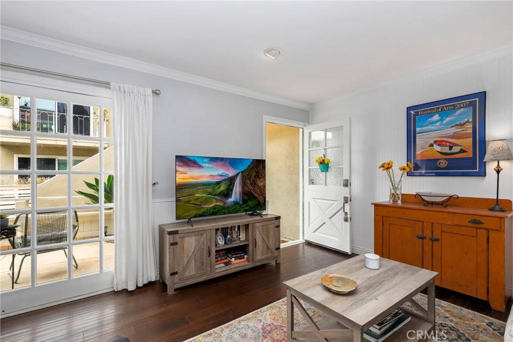 Laguna Beach, CA 92651,21662 Ocean Vista DR #A