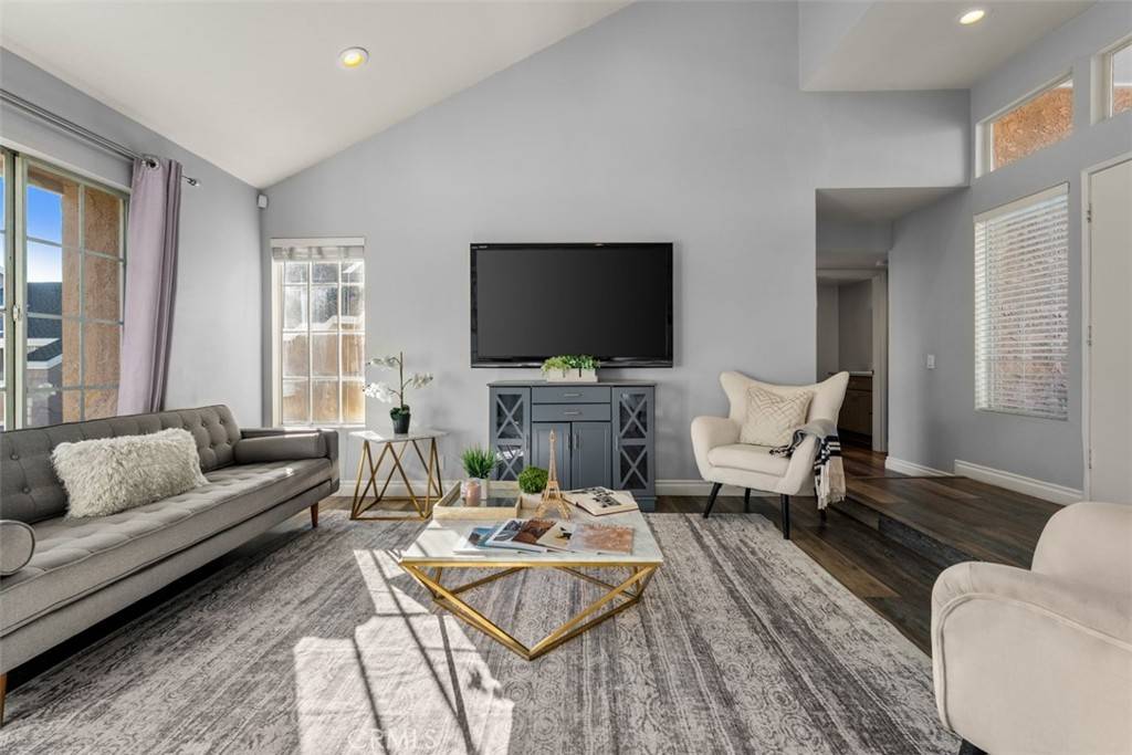 Irvine, CA 92614,79 Greenfield #84