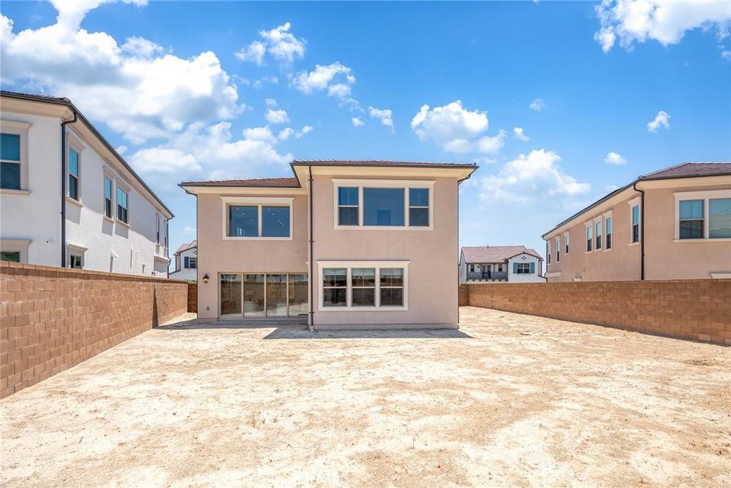 Irvine, CA 92618,132 drumbeat