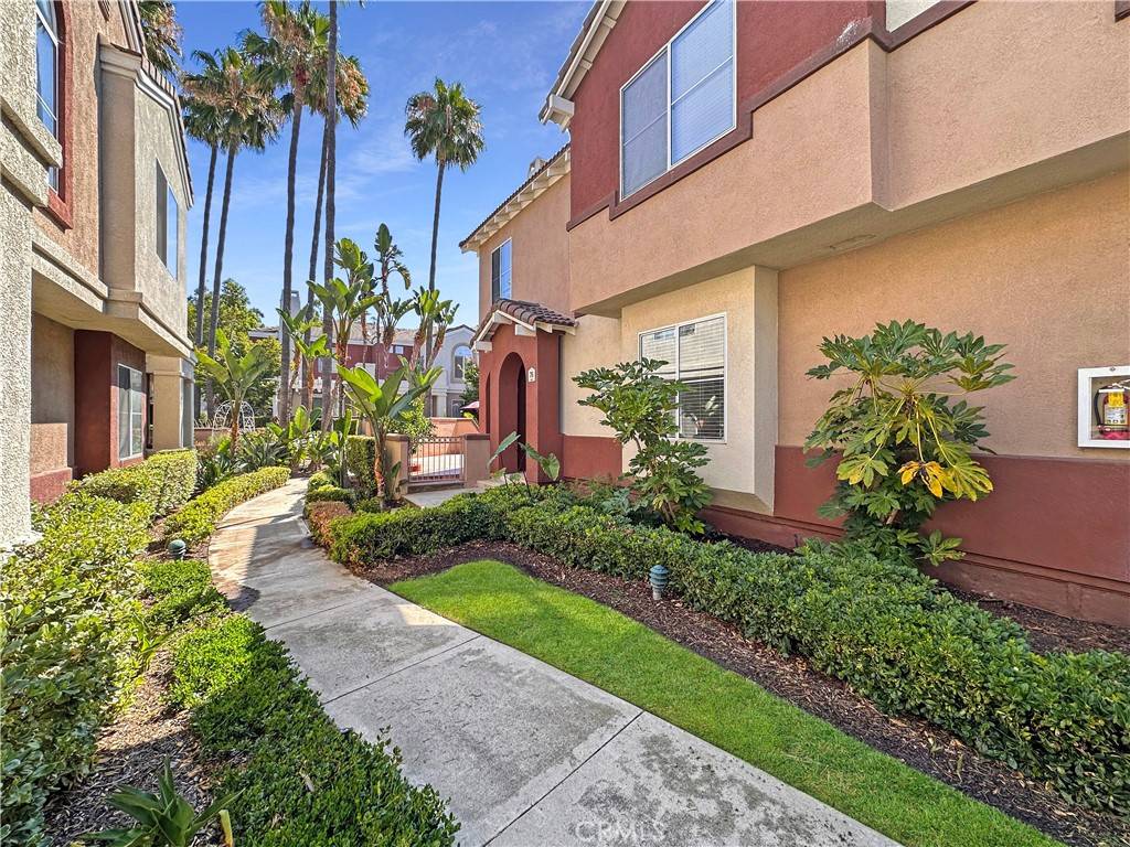 Lake Forest, CA 92610,76 Anacapa CT #150