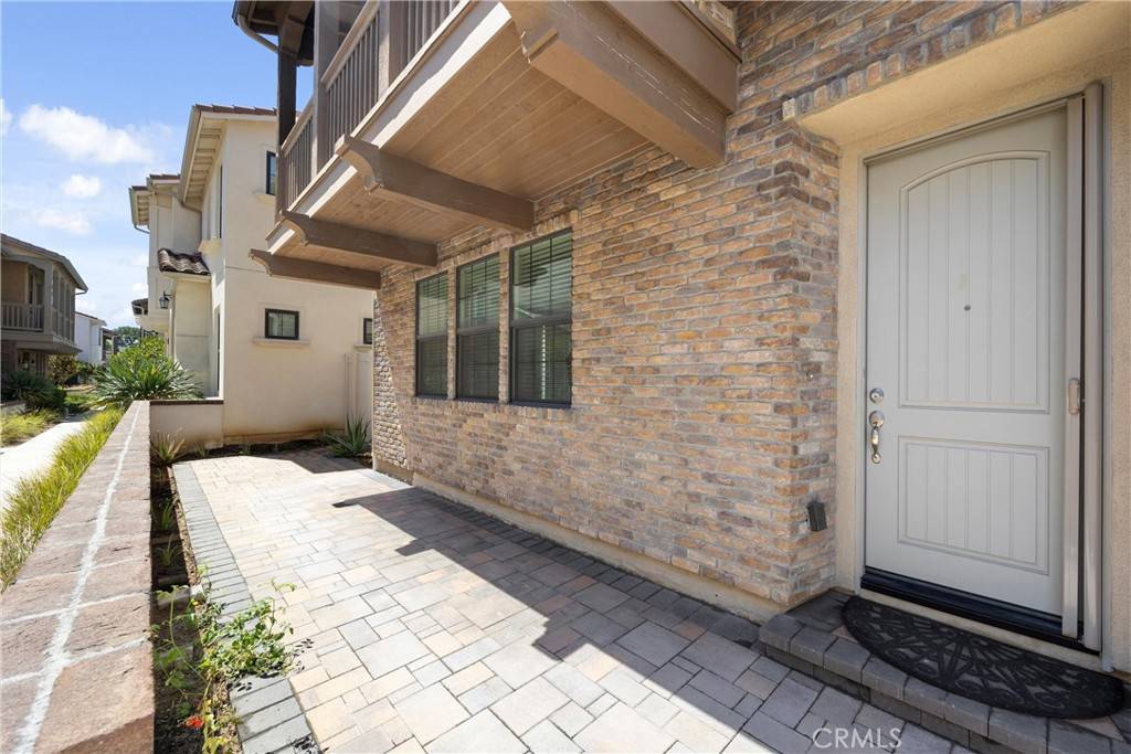 Tustin, CA 92780,1878 Harvest CIR