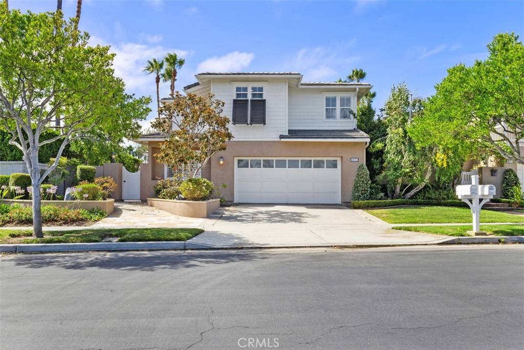 Huntington Beach, CA 92648,6632 Cedarwood DR