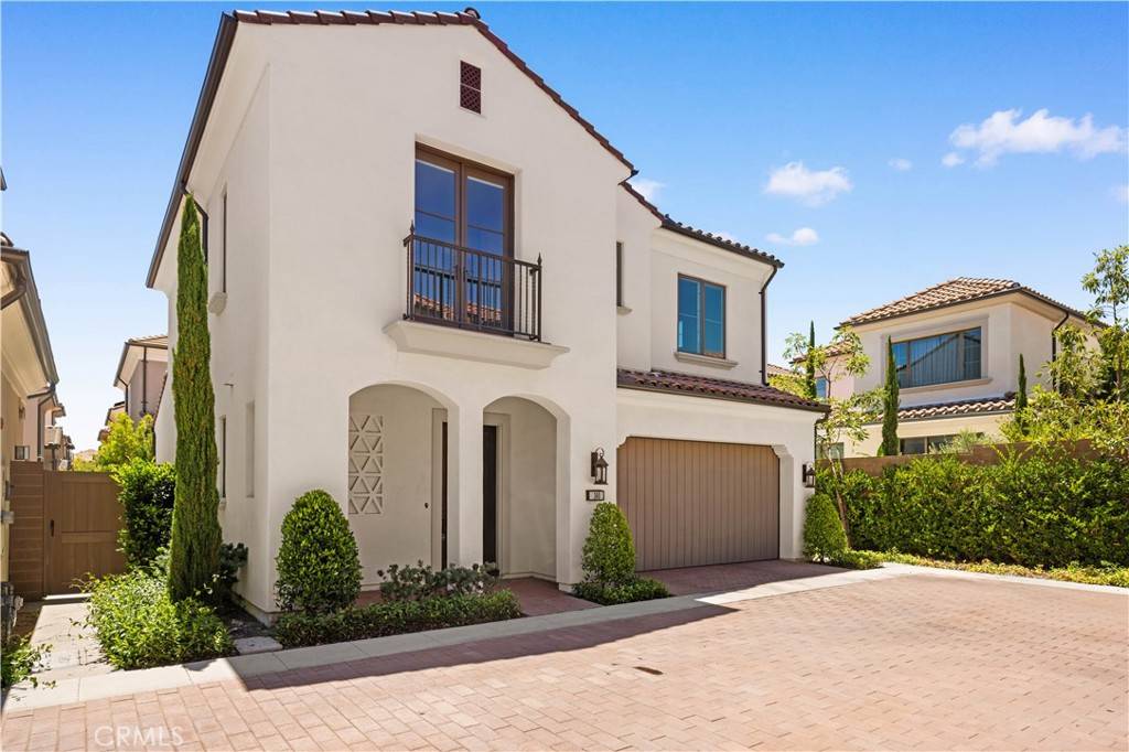 Irvine, CA 92602,140 Winnett