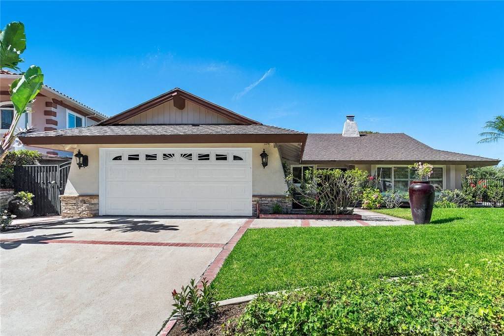 Orange, CA 92867,2120 E White Lantern LN