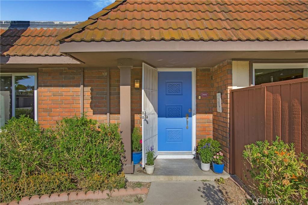 Aliso Viejo, CA 92656,24682 Via San Juan