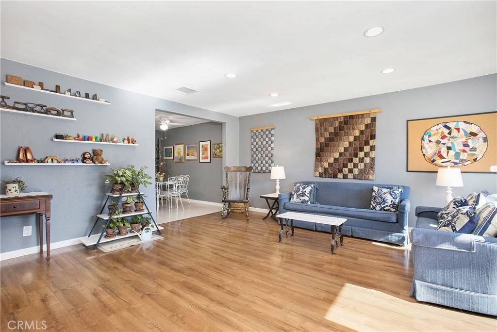 Aliso Viejo, CA 92656,24682 Via San Juan