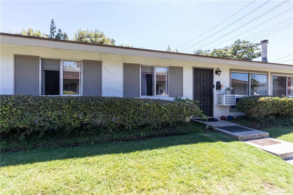 Tustin, CA 92680,14802 Newport Avenue #18C