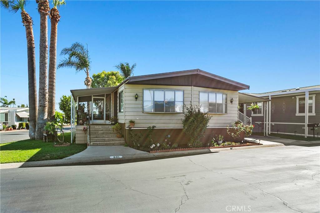 Lake Forest, CA 92630,24921 Muirlands BLVD #245