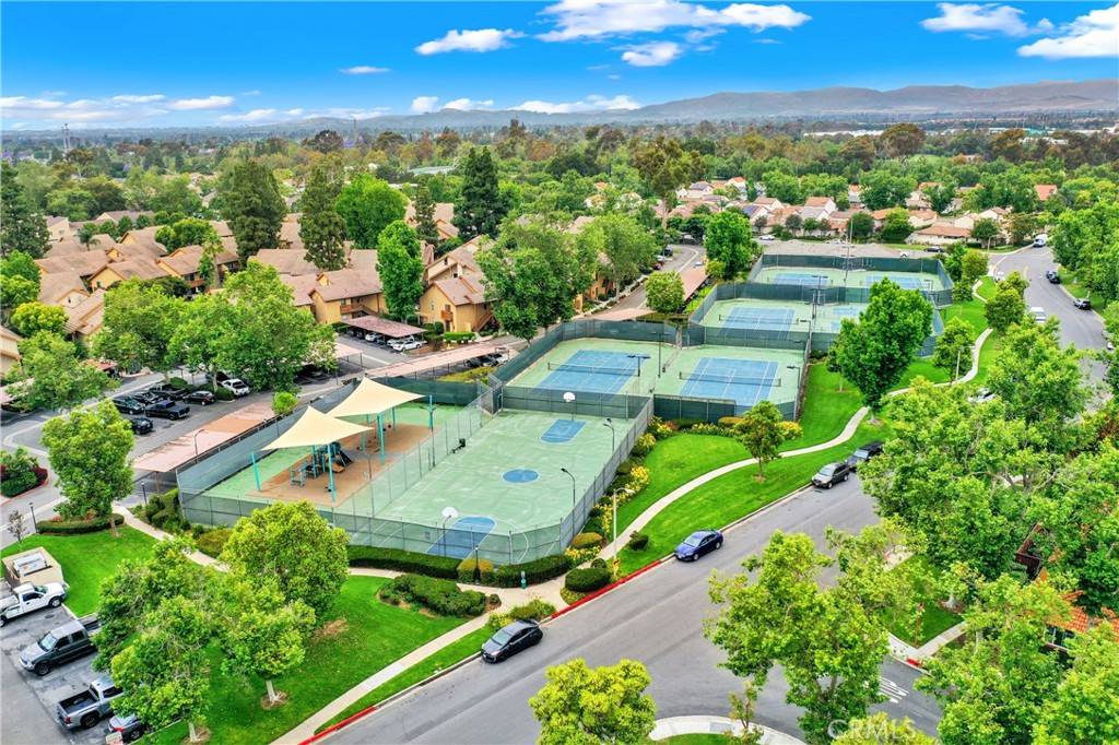 Irvine, CA 92618,134 Orchard