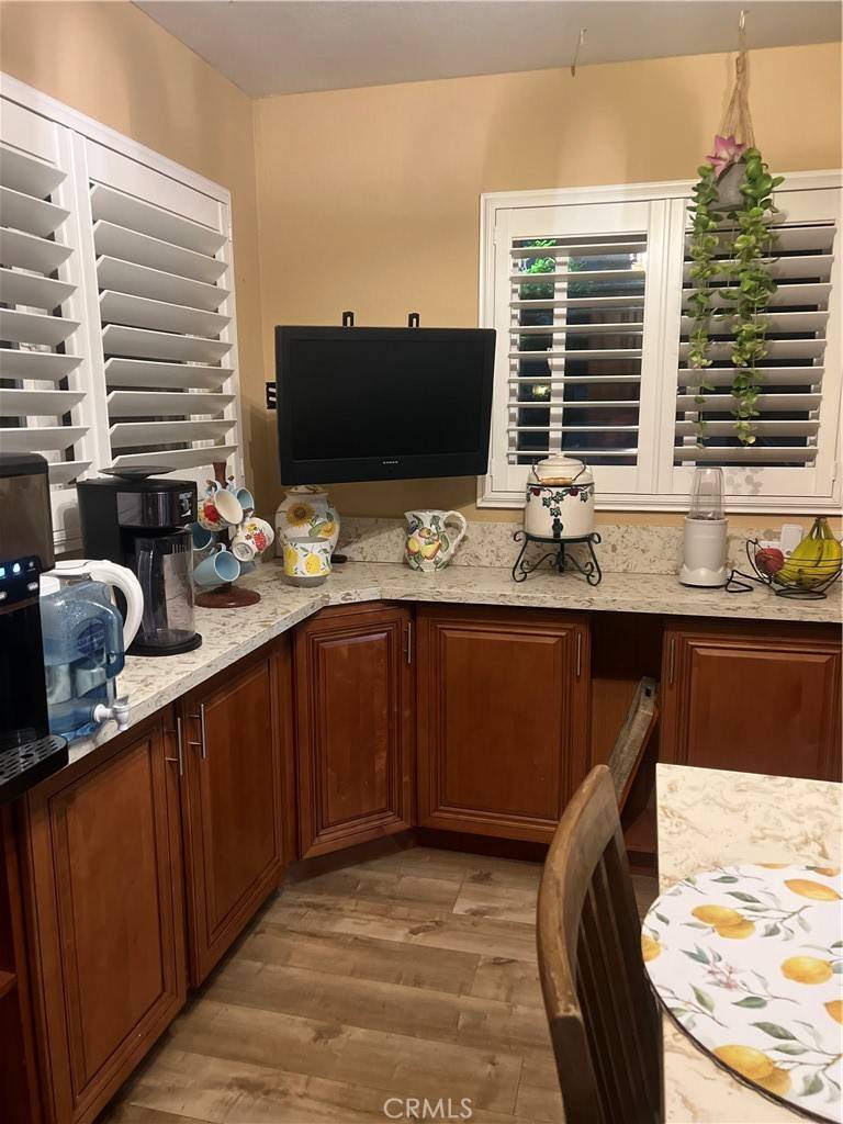 Corona, CA 92882,705 W Monterey RD
