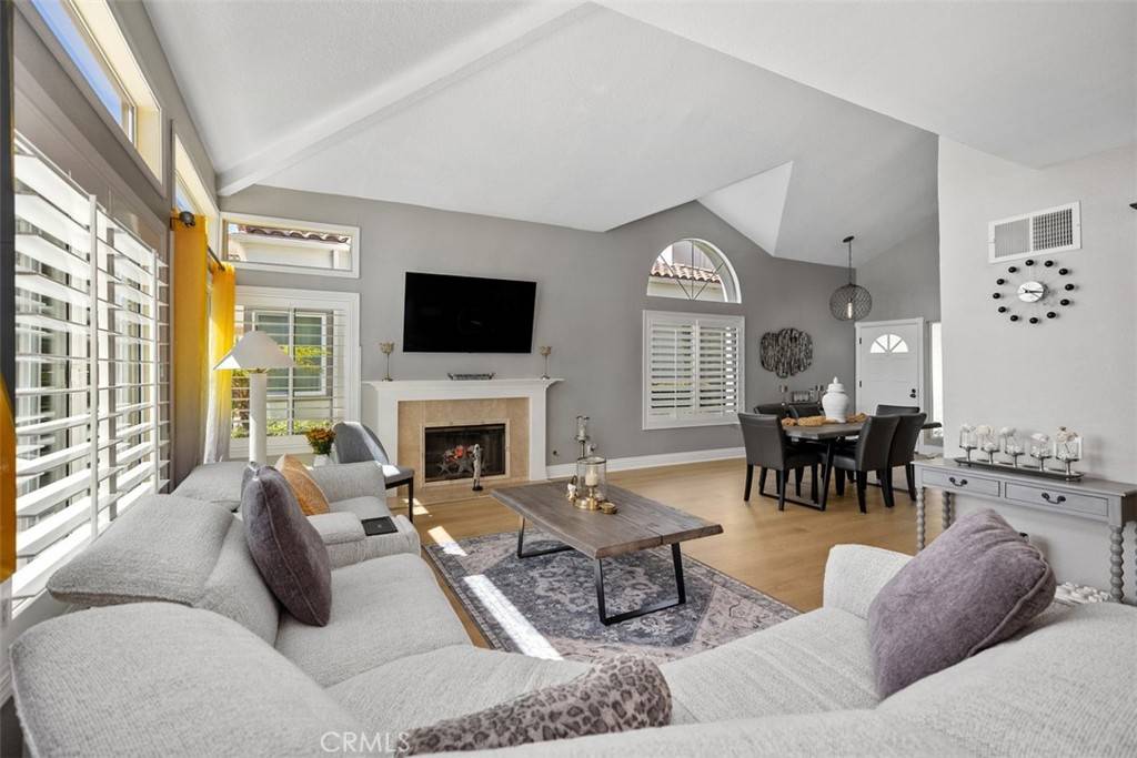 Rancho Santa Margarita, CA 92688,23 Calle Christina