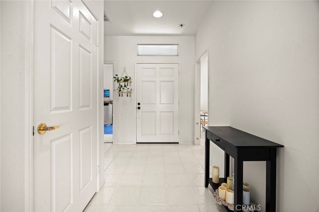Mission Viejo, CA 92692,21658 Paseo Maravia