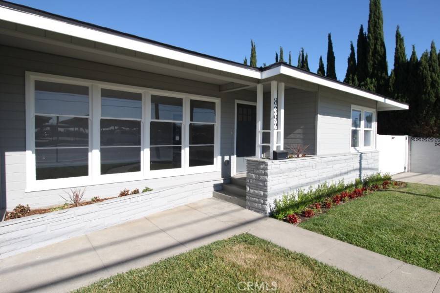 La Palma, CA 90623,8392 Walker ST