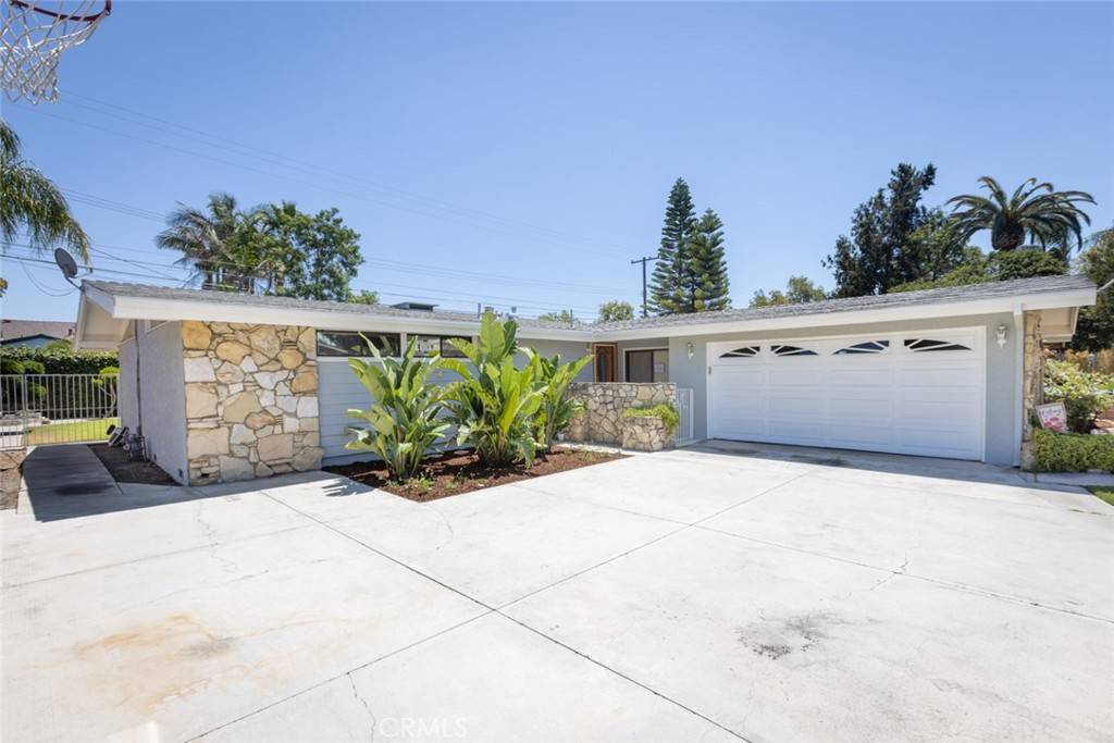 Tustin, CA 92780,14732 Candeda PL