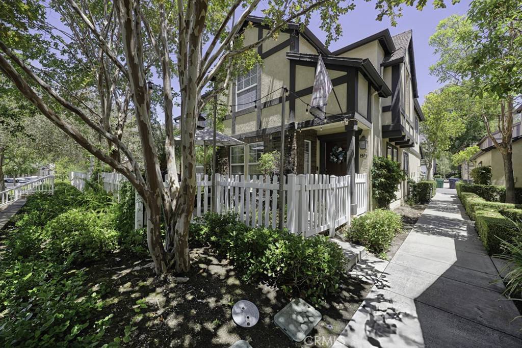 Ladera Ranch, CA 92694,80 Three Vines CT