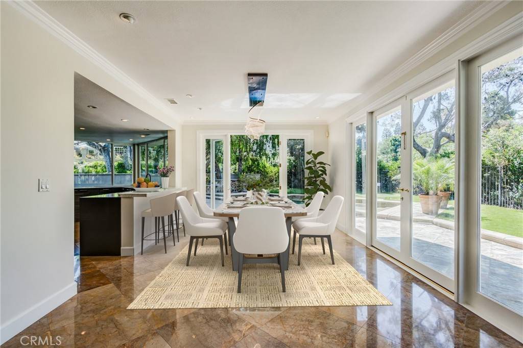 Newport Beach, CA 92660,1 Rue Biarritz