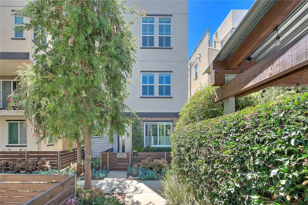 Costa Mesa, CA 92627,2132 Evans WAY