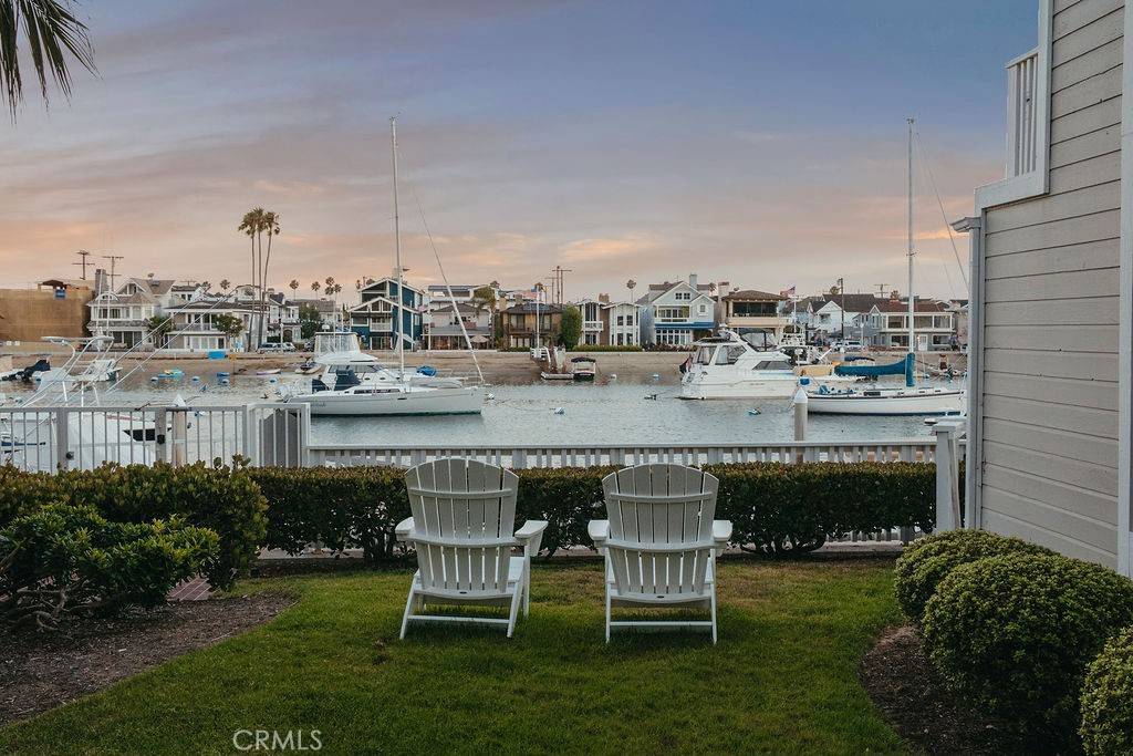 Newport Beach, CA 92660,994 Bayside Cove #611