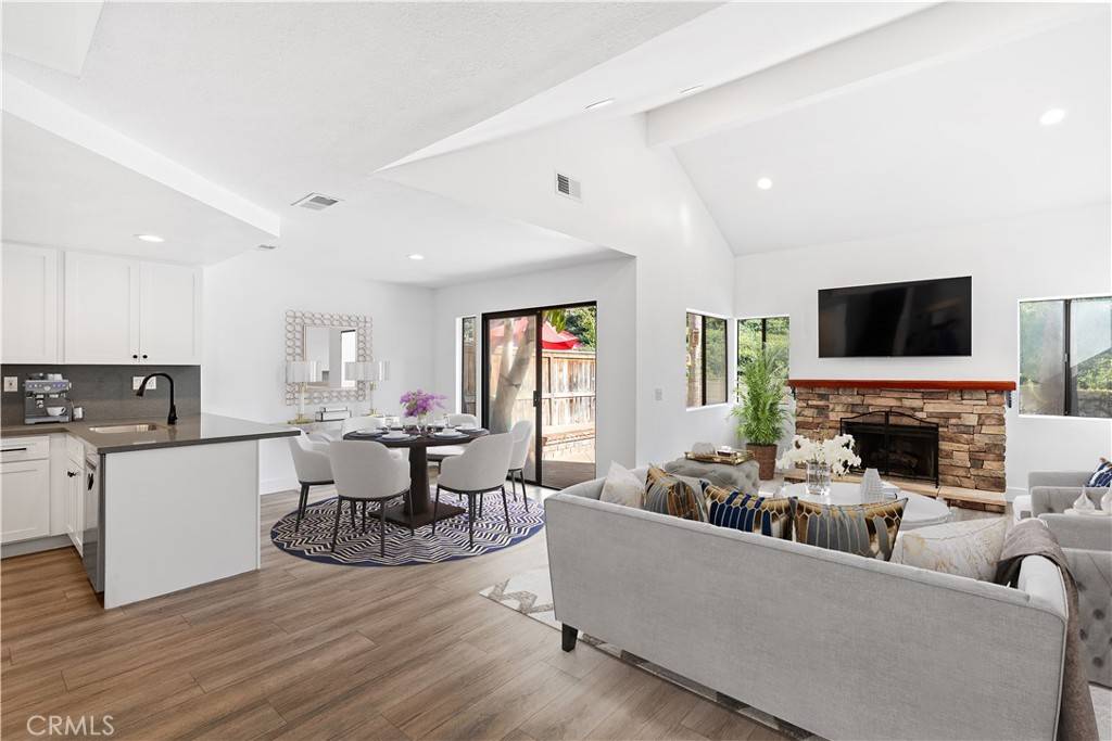 Laguna Niguel, CA 92677,24681 Camden CT