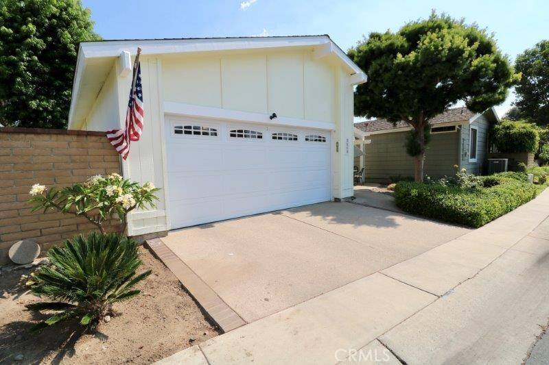 Santa Ana, CA 92705,1609 Canyon Lake #137