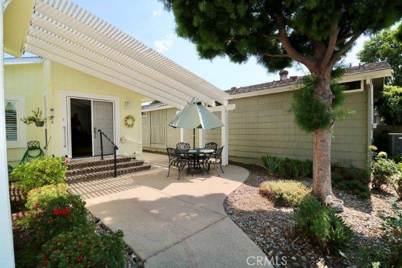 Santa Ana, CA 92705,1609 Canyon Lake #137