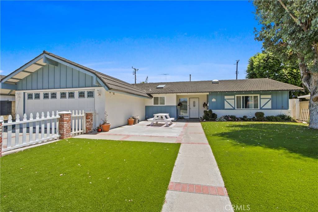 Fountain Valley, CA 92708,17940 Oak ST
