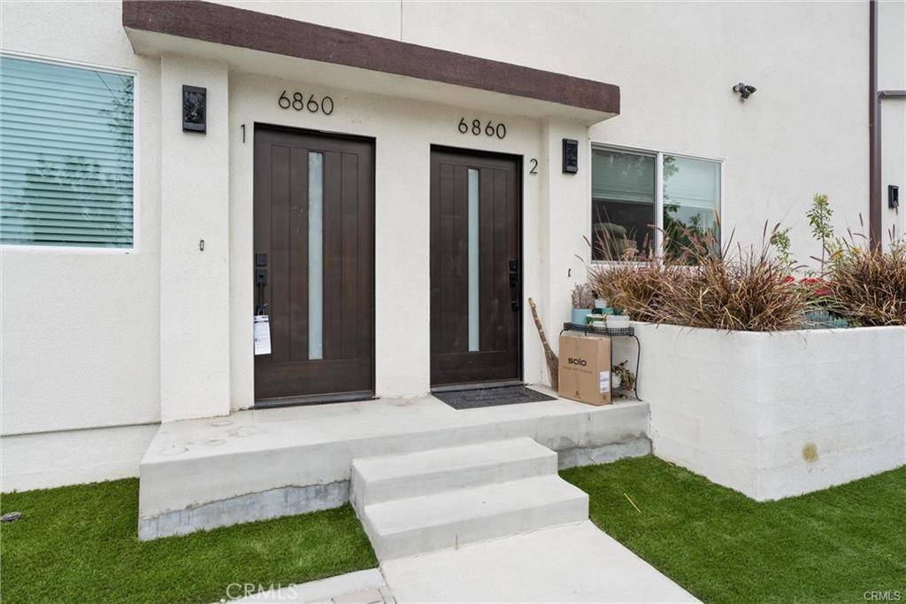 North Hollywood, CA 91605,6860 Gentry AVE #2