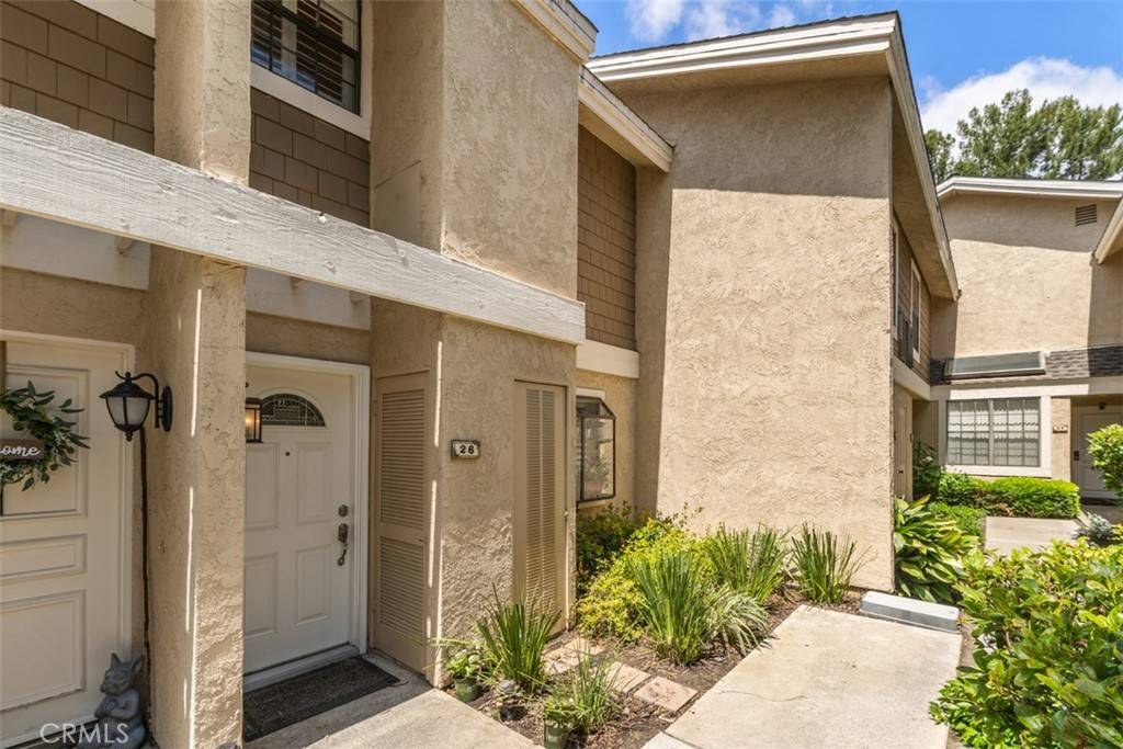 Irvine, CA 92620,26 Lakepines