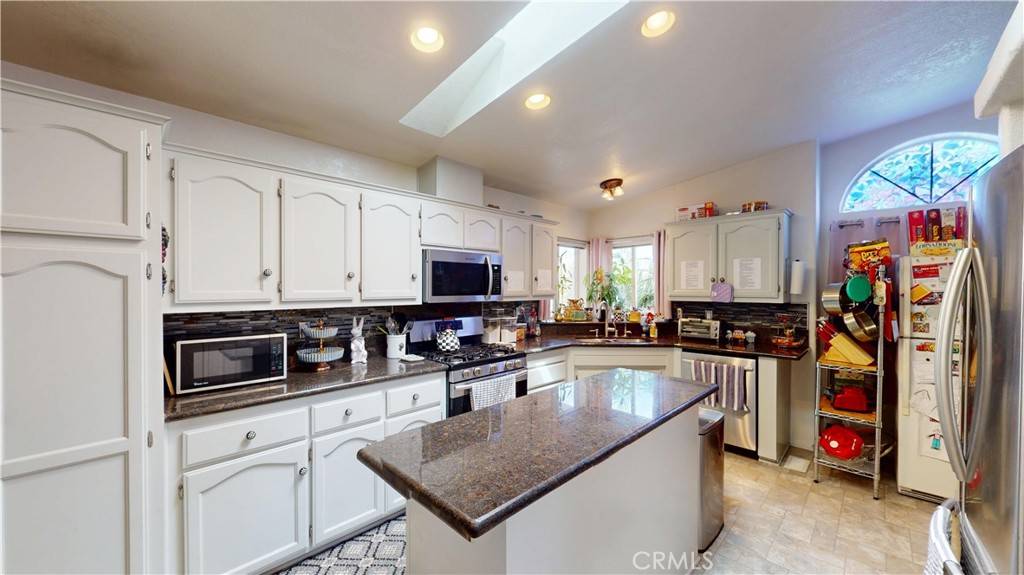 Huntington Beach, CA 92646,19361 Brookhurst ST #22