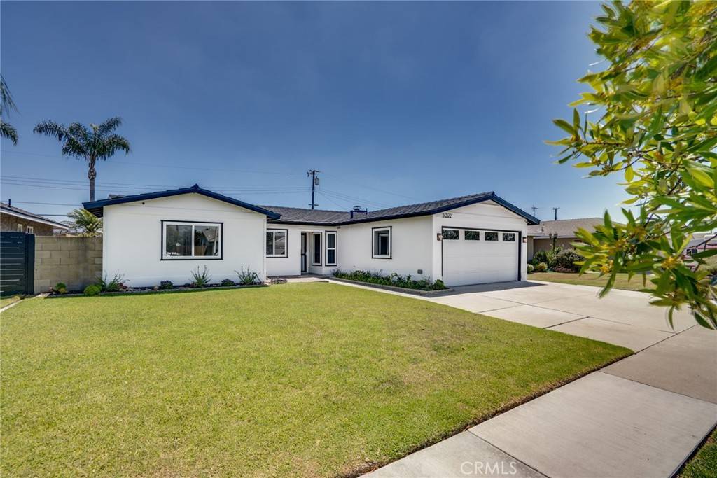 Huntington Beach, CA 92647,14392 Fairview Lane