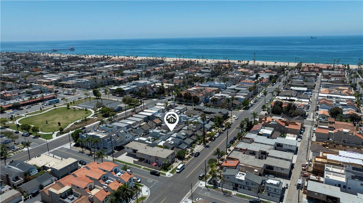 Huntington Beach, CA 92648,420 19th ST
