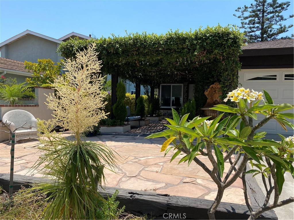 Mission Viejo, CA 92691,21951 Jinetes