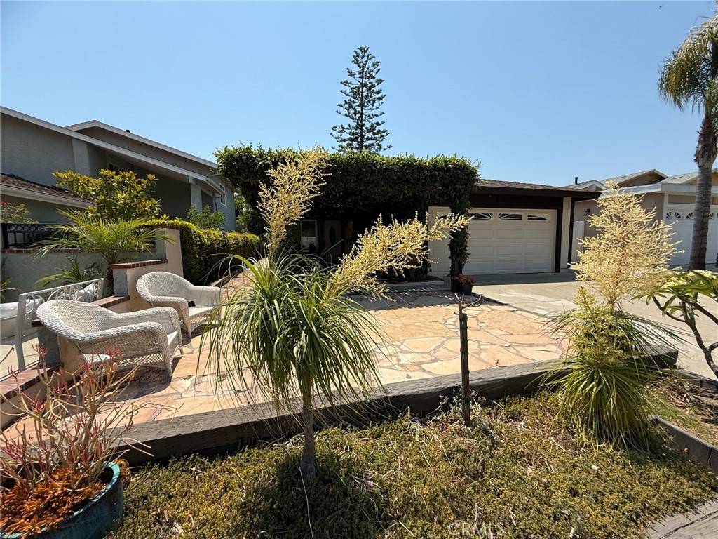 Mission Viejo, CA 92691,21951 Jinetes
