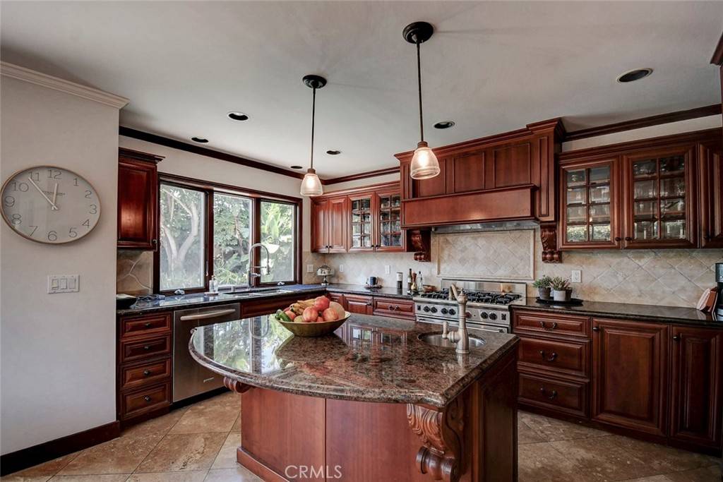 Seal Beach, CA 90740,620 Coastline DR