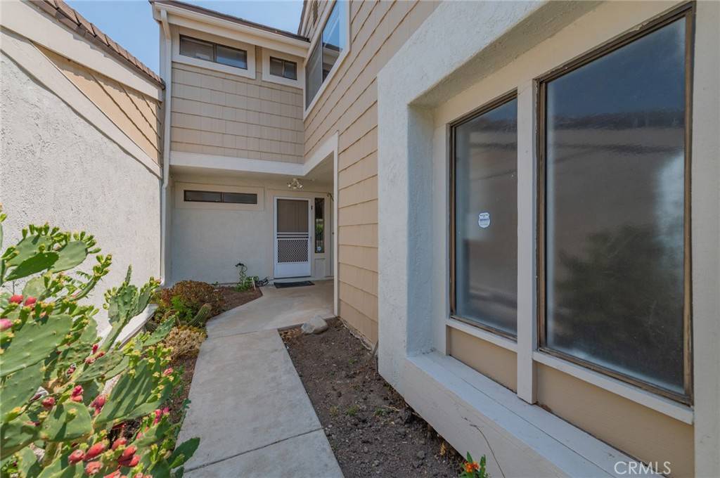 Irvine, CA 92604,34 Wetstone #46