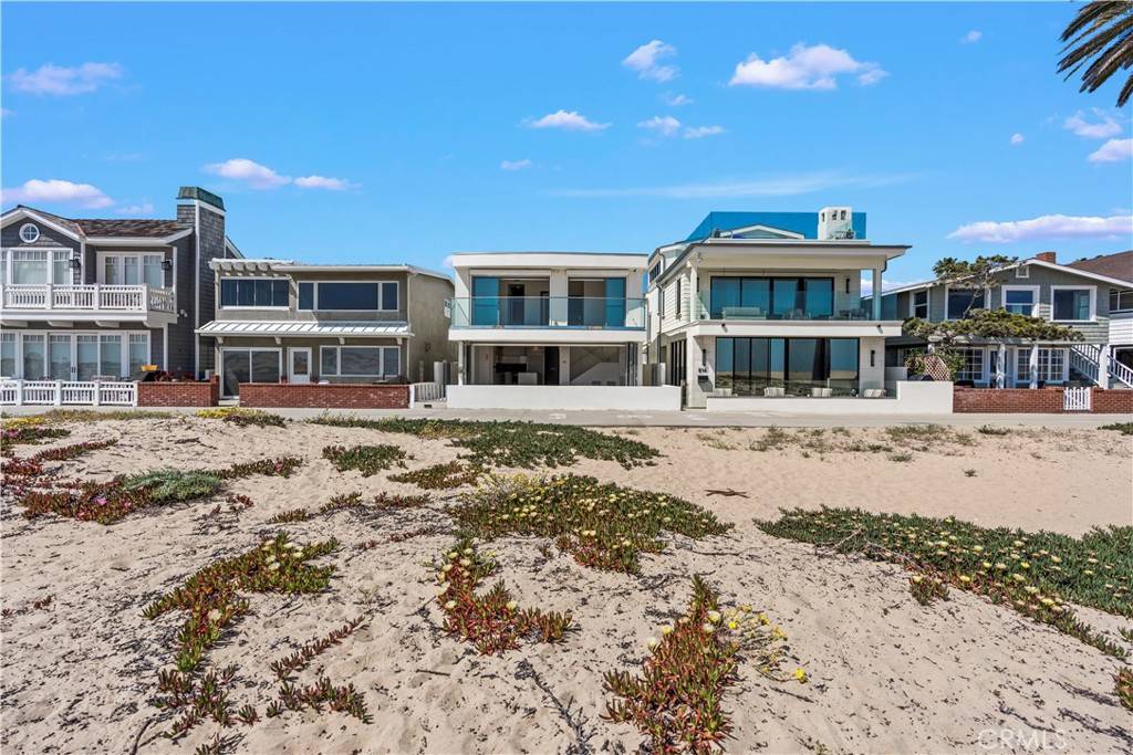 Newport Beach, CA 92661,816 W Oceanfront