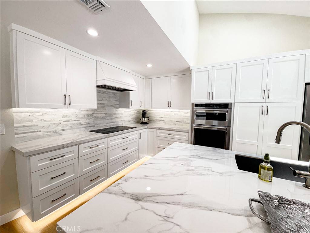 Huntington Beach, CA 92648,19857 Saltwater CIR