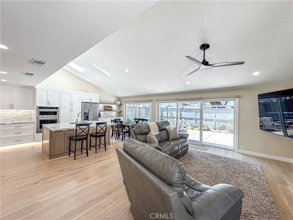 Huntington Beach, CA 92648,19857 Saltwater CIR