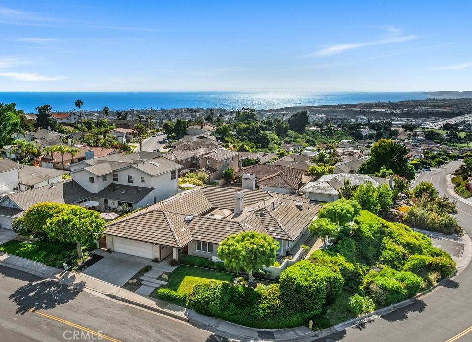 San Clemente, CA 92672,207 Calle Rica