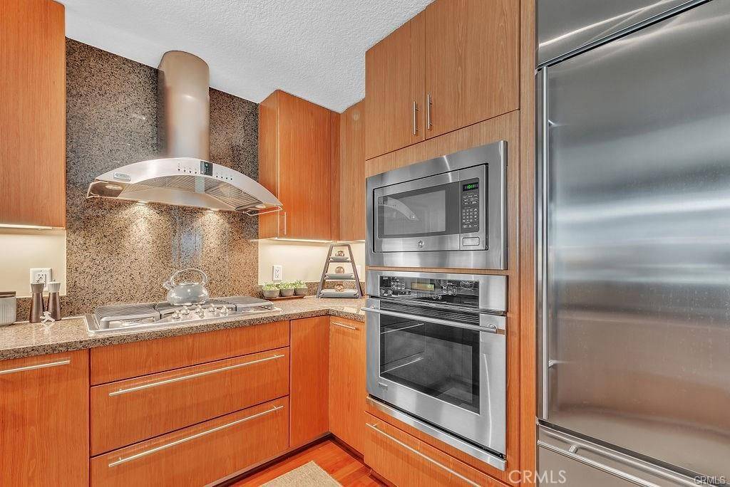Irvine, CA 92612,3141 Michelson #507