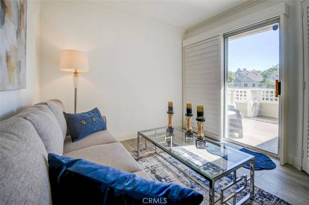 Aliso Viejo, CA 92656,8 Ashwood