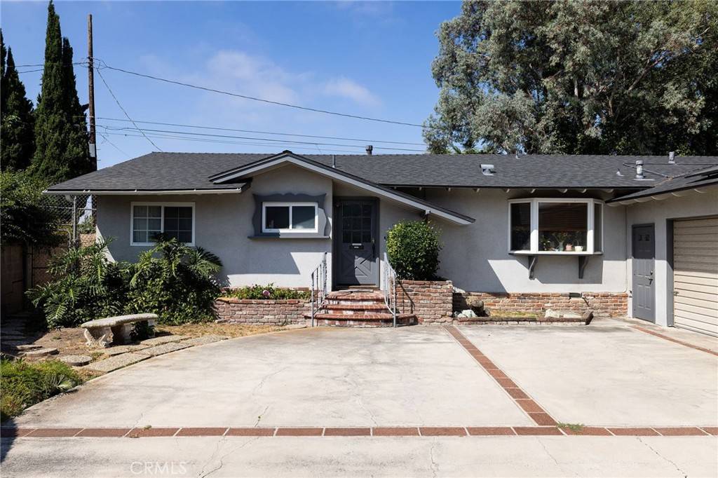 Tustin, CA 92780,1752 Bent Twig LN