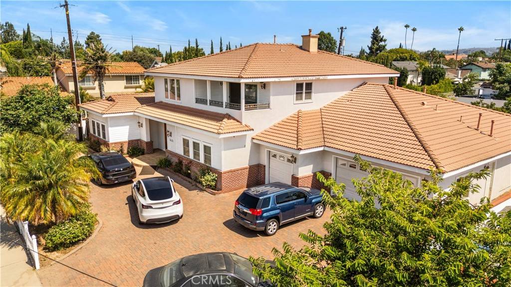 Tustin, CA 92780,1621 Bryan AVE