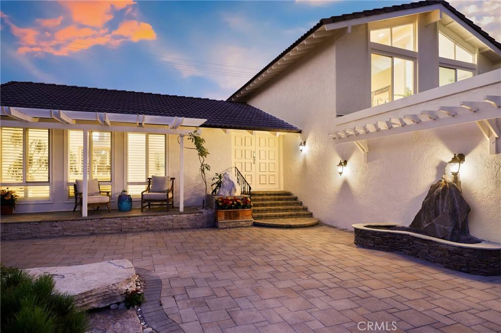 Huntington Beach, CA 92649,5911 Langport CIR