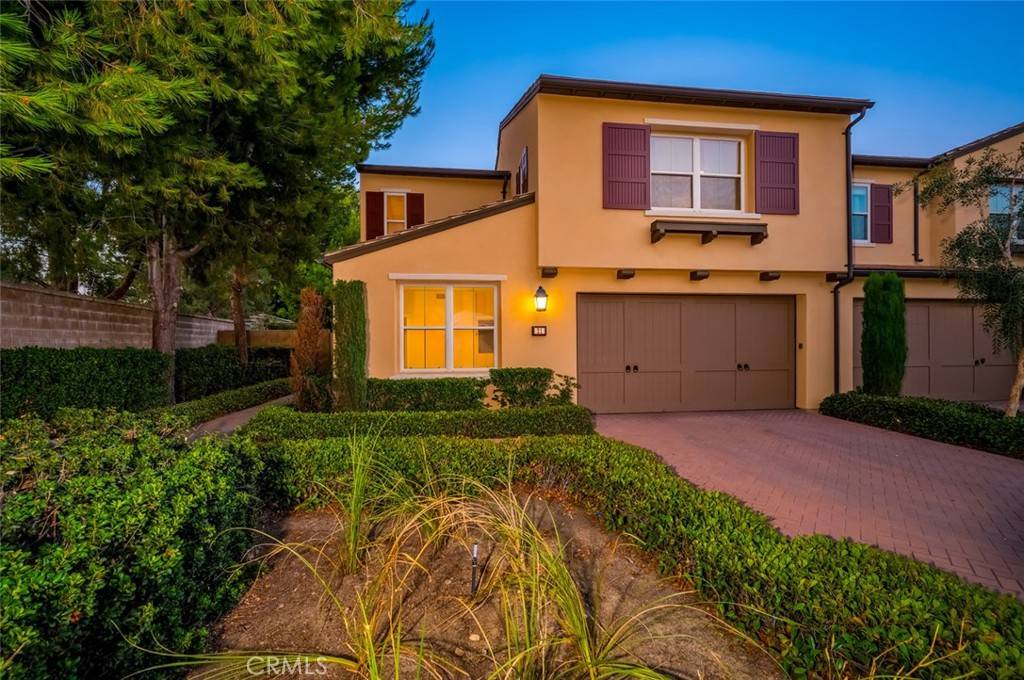 Irvine, CA 92618,21 Deergrass